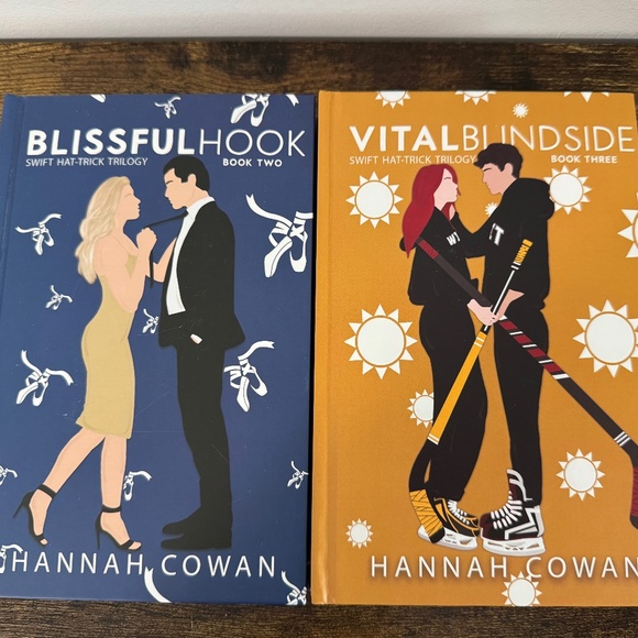 Special Edition Hannah Cowen (Cover to Cover) - Picture 1 of 2